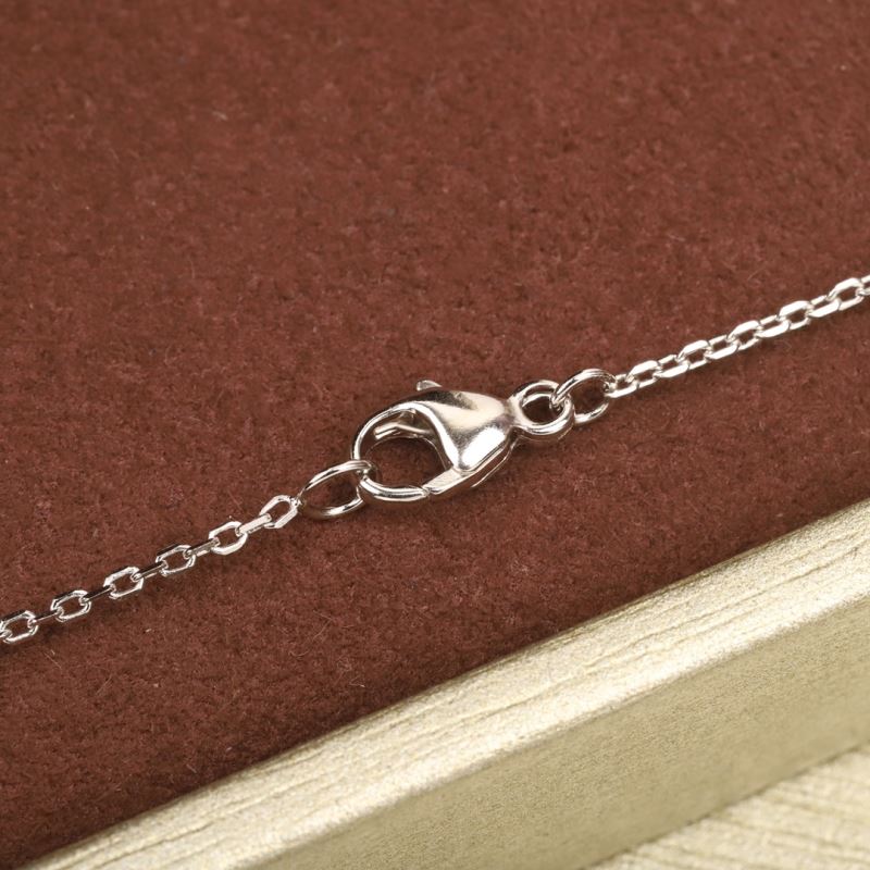 CHAUMET